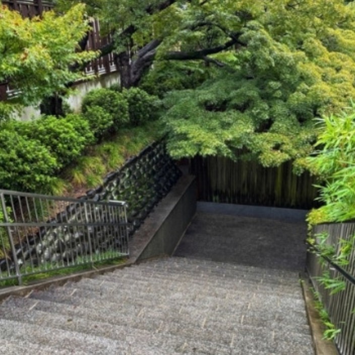 塩竈神社の撮影スポット2 階段付近